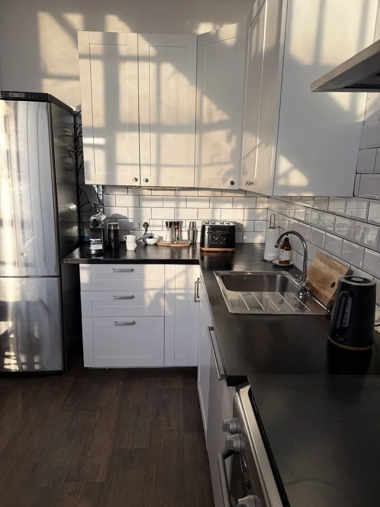 The worktop in the shared kitchen at Hone Tottenham, in the sun